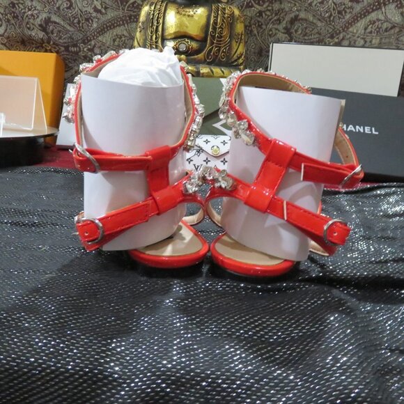 Vaila Vibrant Red Patent Crystal Embellished Ankle strap flats sandals NWT sz 9 - Picture 8 of 13